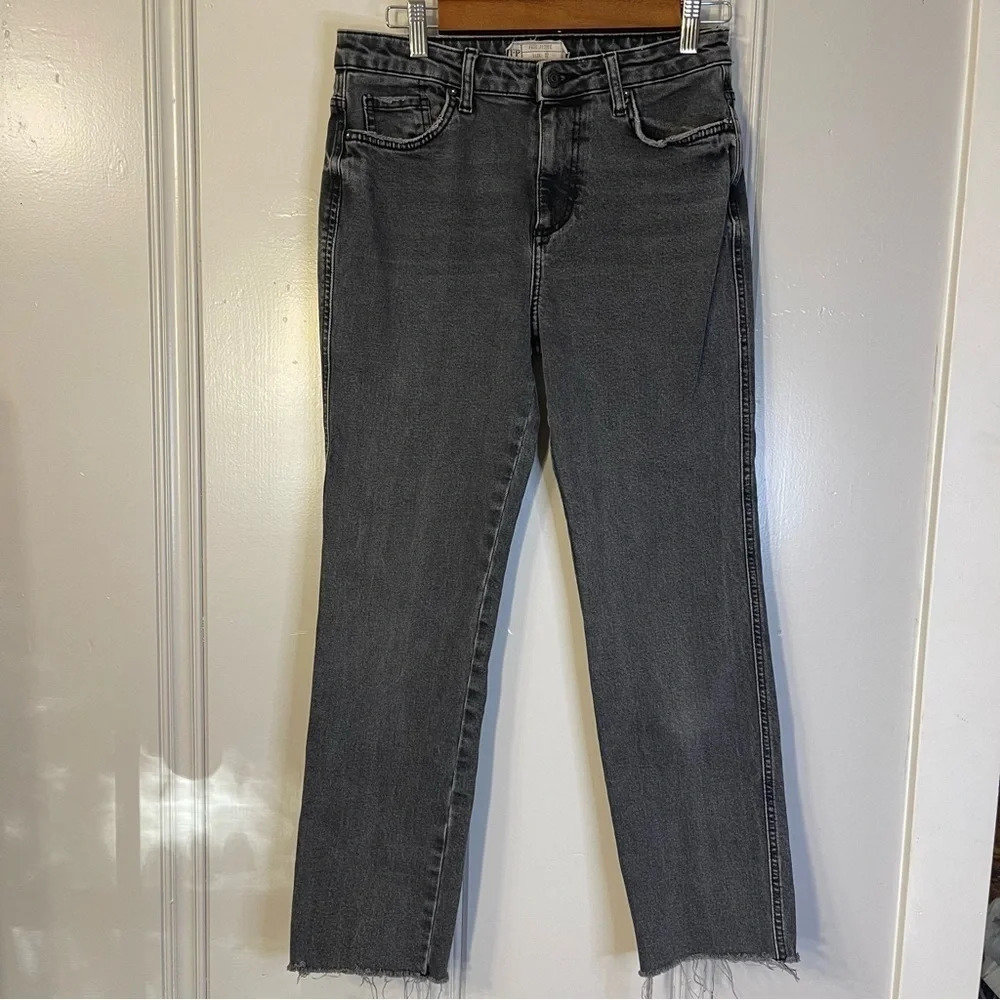 Free People Distressed Black Gray High Waisted‎ Rough Edge Jeans Size 27